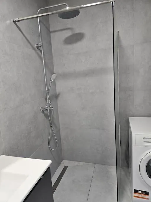 Lake View Apartment Tirana Albania